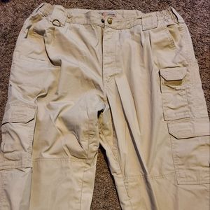 5.11 Tactical beige cargo pants 44x30